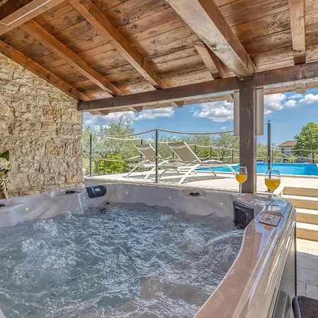 Wellness S Apartamento Selina