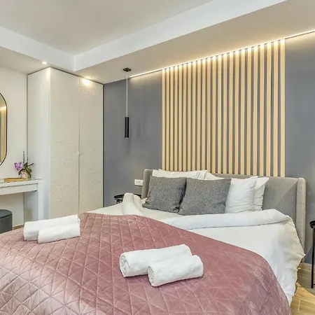 Wellness S Selina